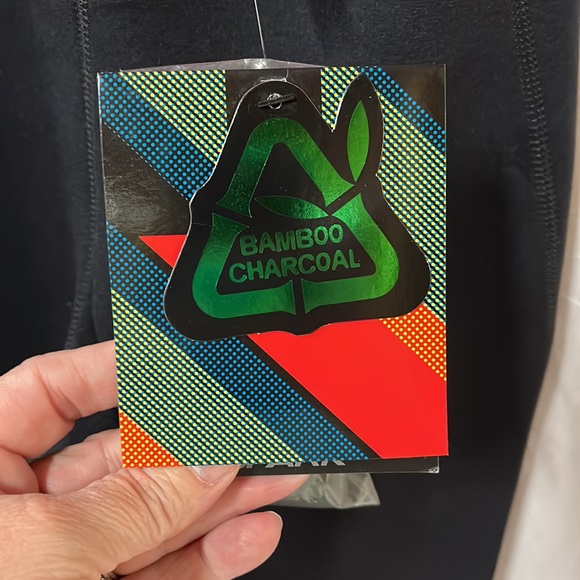 Code:
WNNMUD433
Desc.: SPARK SF 32
Color: COLOR 1
Size: 036 - Picture 3 of 5